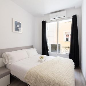 Apartamentos Day Madrid BORREGO Centro Gran Via Sol Malasaña